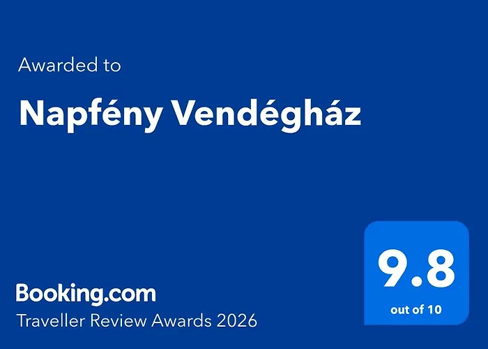 Napfeny Vendeghaz بيت للعطل